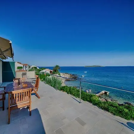 Apartman Seaview Lissa